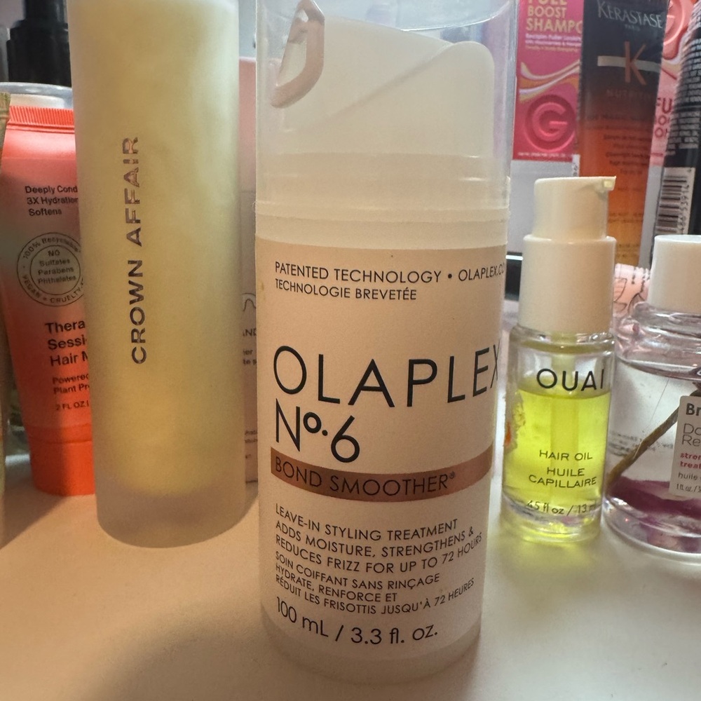 OLAPLEX Hair Treatment Bottle with Black Text